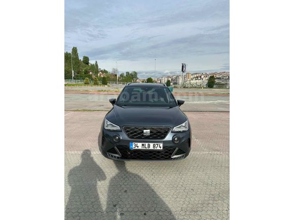 İlk Sahibinden Seat Arona 1.5 EcoTSI FR Plus 2024 Model 