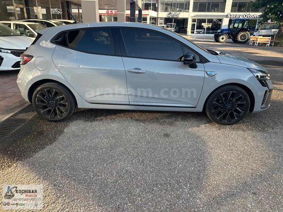 GENİŞ EKRAN GSR2 ALPİNE CLİO DÜŞÜK KM HATASIZ