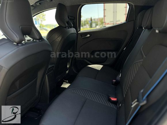 AUTO BEDİR'DEN 2025 MODEL HATASIZ 5 BİN KM DE ESPRİT ALPİNE