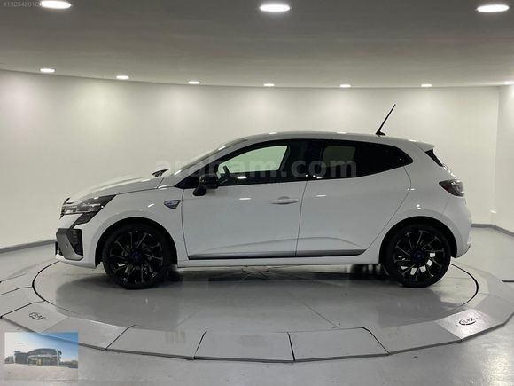 2025 Clio 1.0 TCE Techno Esprit Alpine / 10.322 KM "0,79 KREDİ"