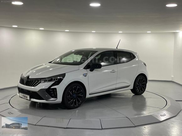 2025 Clio 1.0 TCE Techno Esprit Alpine / 10.322 KM "0,79 KREDİ"