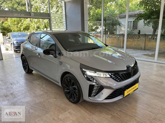 2025 RENAULT CLİO 1.0 TCE TECHNO ESPRİT ALPİNE HATASIZ 23.500KM