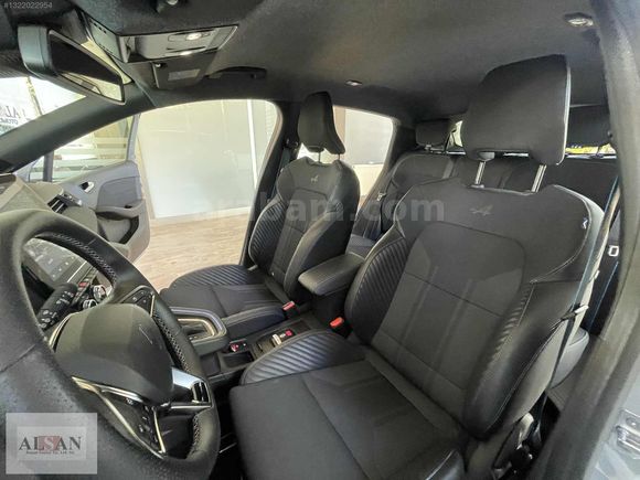 2025 RENAULT CLİO 1.0 TCE TECHNO ESPRİT ALPİNE HATASIZ 23.500KM