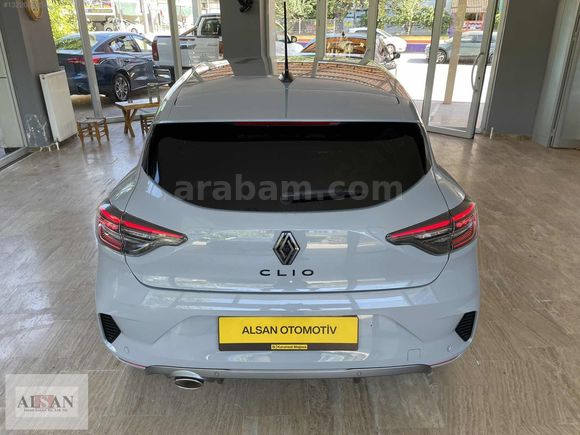 2025 RENAULT CLİO 1.0 TCE TECHNO ESPRİT ALPİNE HATASIZ 23.500KM