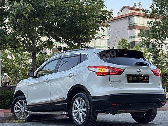 BOYASIZ_2015_QASHQAİ_SKYPACK_CAM_TAVAN_SADECE_99.500_KM.DE
