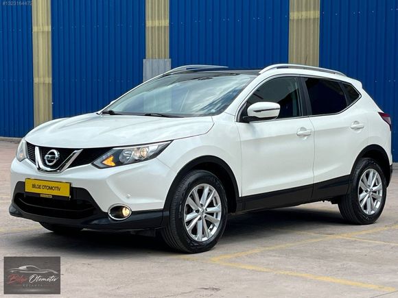 Sadece 62.000km // 2015 Qashqai 1.2 DIG-TEKNA SKYPACK // BOYASIZ