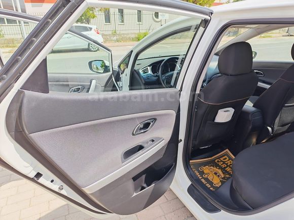 Sahibinden Kia Ceed 1.6 CRDi Comfort 2017 Model