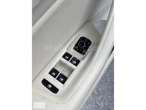 2.0 BITDI 240 HP 4MOTION R-LINE / CAM TAVAN / DCC ÖZEL ÜRETİM