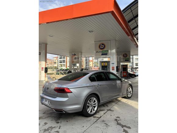 VOLKSWAGEN PASSAT 2.0 TDI BLUEMOTION ELEGANCE