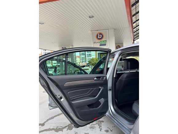VOLKSWAGEN PASSAT 2.0 TDI BLUEMOTION ELEGANCE