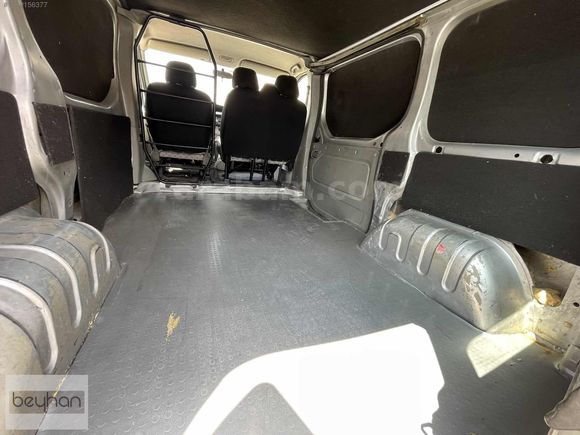 2006 RENAULT TRAFFİC KISA ŞASE 1.9 DCİ PANELVAN