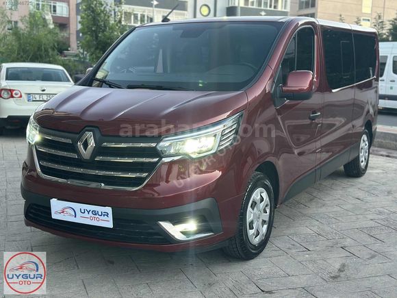 UYGUR OTO / 2023 TRAFİC 8+1 OTOMOBİL / OTOMATİK / K.K. 12 TAKSİT