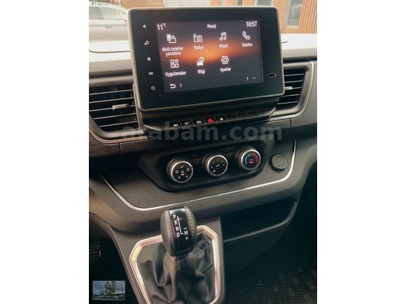 2023 RENAULT TRAFFIC 2.0 DCI EDC PASSION 8+1 OTOMOBİL RUHSATLI