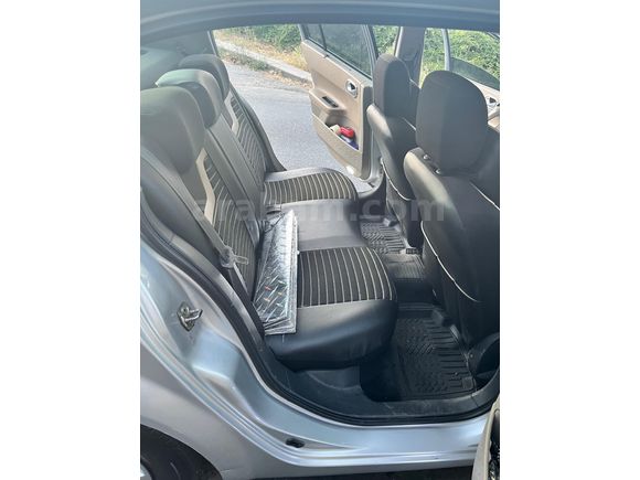 Sahibinden Renault Megane 1.6 Expression 2007 Model