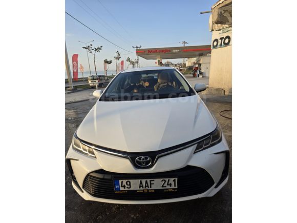 İlk Sahibinden Hatasız Boyasız Toyota Corolla 2019 model, Vizyon paket, Manuel.