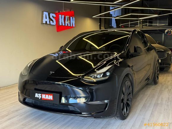 2023 Tesla Model Y Performance Bayi Çıkışlı Boyasız 68.000 km