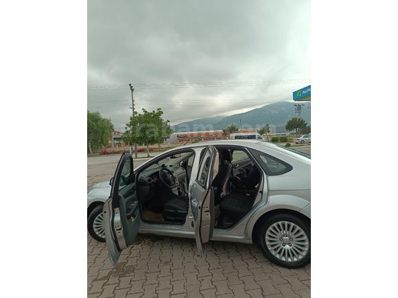 Sahibinden Ford Focus 1.6 TDCi Titanium 2009 Model