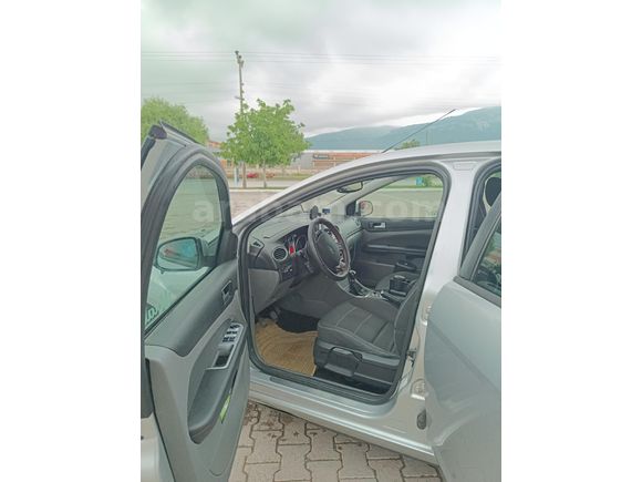 Sahibinden Ford Focus 1.6 TDCi Titanium 2009 Model