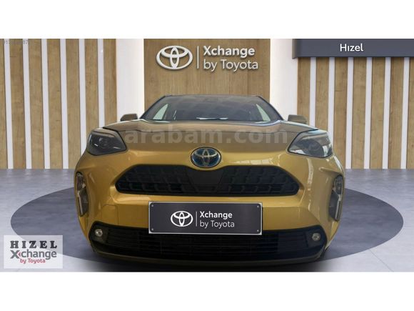 TOYOTA PLAZA HIZEL GÜVENCESİYLE T.YARİS CROSS 1.5 HYBRİD FLAME X