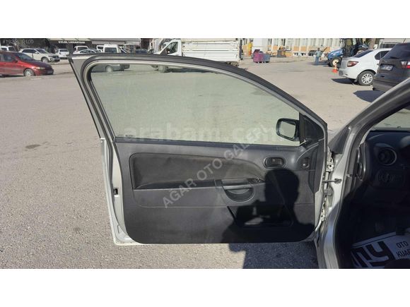 2005 FORD FİESTA