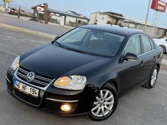 TR'DE TEK 2011 MODEL BOYASIZ ORJINAL 97 BİNDE EMSALSİZ VW JETTA