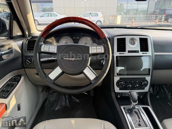 MİNA AUTO-2007 HATASIZ DEĞİŞENSİZ 300 C CRD SINIF ARAÇ