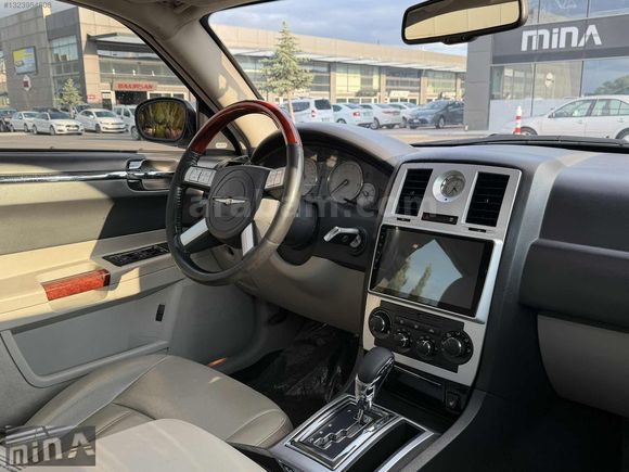 MİNA AUTO-2007 HATASIZ DEĞİŞENSİZ 300 C CRD SINIF ARAÇ