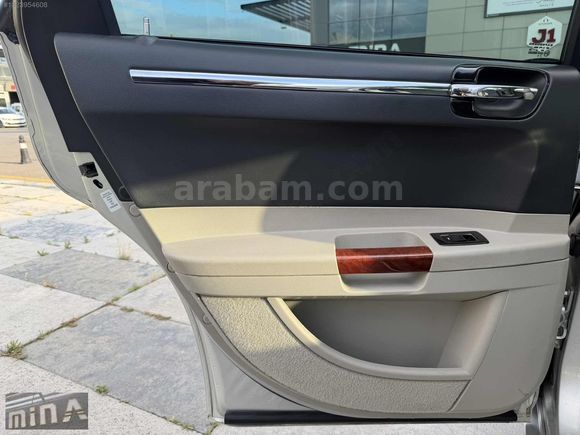 MİNA AUTO-2007 HATASIZ DEĞİŞENSİZ 300 C CRD SINIF ARAÇ