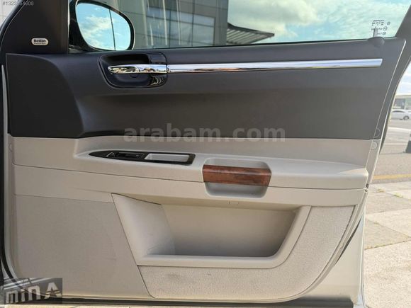 MİNA AUTO-2007 HATASIZ DEĞİŞENSİZ 300 C CRD SINIF ARAÇ