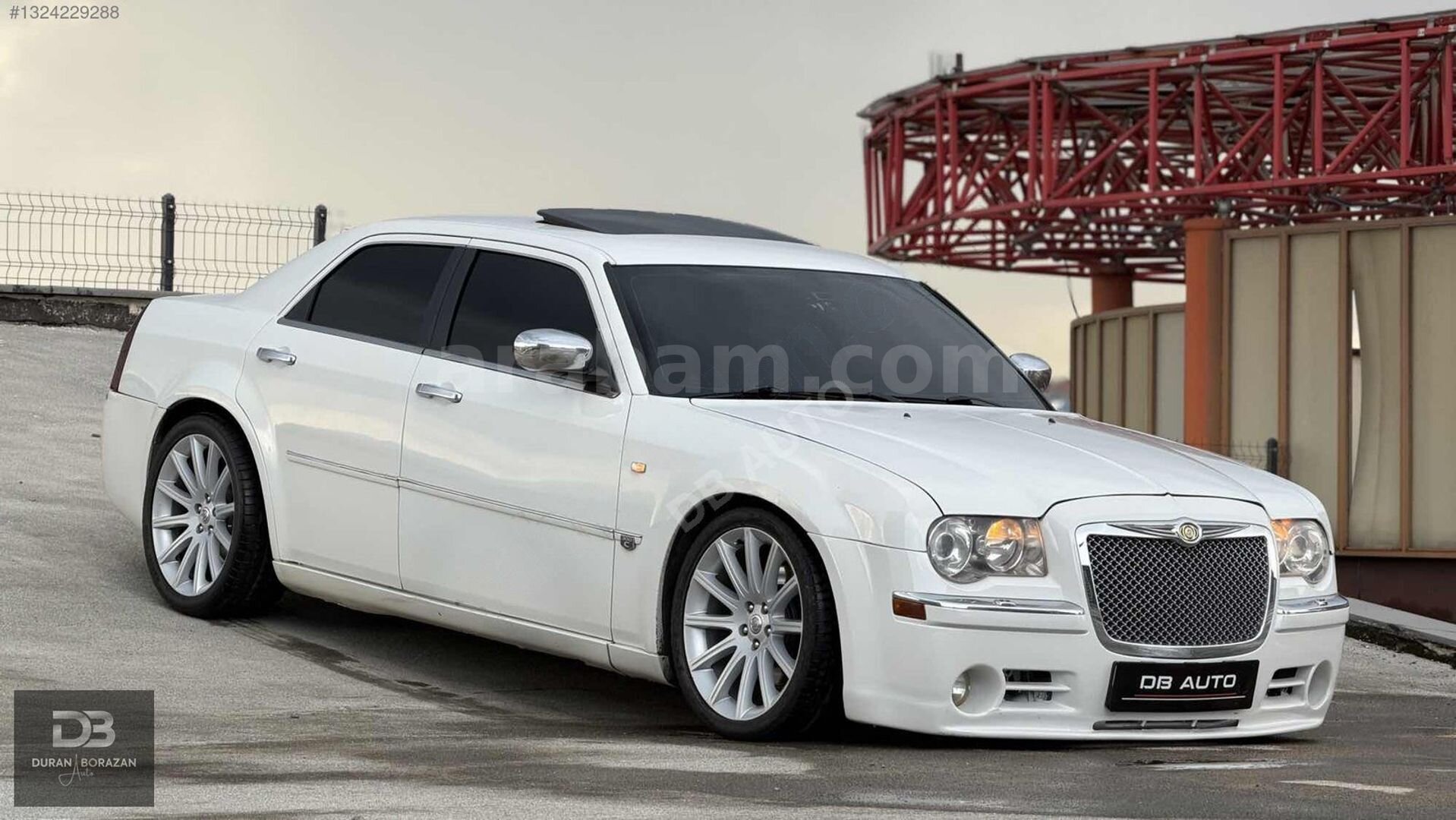 Galeriden Chrysler 300 C 3.0 CRD 2007 Model Kayseri 433.000 km Beyaz 4