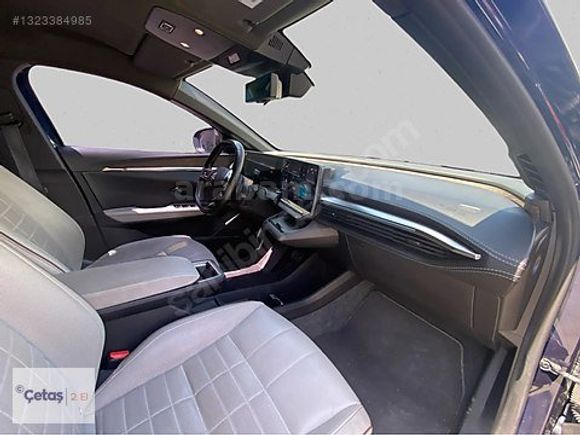 ÇETAŞ RENAULT MAHMUTBEYDEN 2023 MEGANE E-TECH ICONIC EV60 220 HP