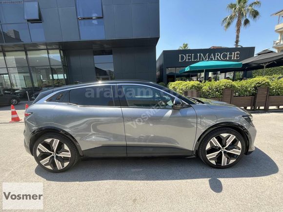 VOSMER 2024 RENAULT MEGANE E TECH ICONIC EV60 218 HP