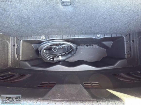 2023 RENAULT MEGANE E-TECH ICONIC EV60 109.000KM