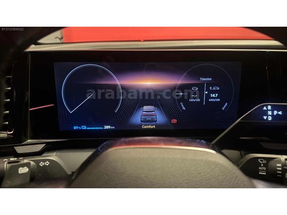 ULU MOTORS 2023 MEGANE E-TECH