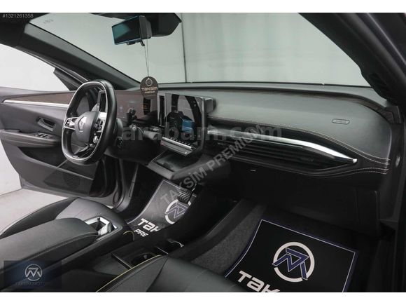TAKSİM PREMİUM-2023 MEGANE E-TECH İCONİC-OTONOM-HATASIZ-60.000 K