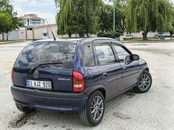 2000/ MODEL/OPEL/CORSA/1.4 GLS/245 BİN KM/TEMİZ MASRAFSIZ KUSURS