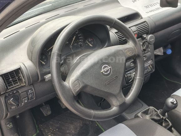 2000/ MODEL/OPEL/CORSA/1.4 GLS/245 BİN KM/TEMİZ MASRAFSIZ KUSURS