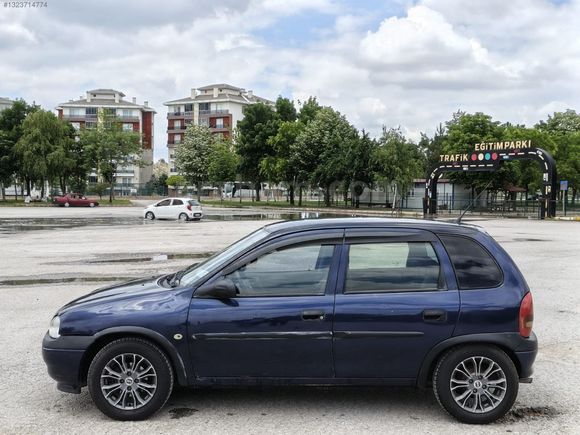 2000/ MODEL/OPEL/CORSA/1.4 GLS/245 BİN KM/TEMİZ MASRAFSIZ KUSURS