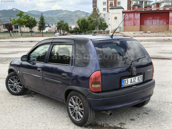 2000/ MODEL/OPEL/CORSA/1.4 GLS/245 BİN KM/TEMİZ MASRAFSIZ KUSURS