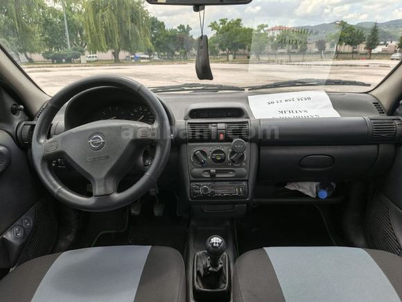 2000/ MODEL/OPEL/CORSA/1.4 GLS/245 BİN KM/TEMİZ MASRAFSIZ KUSURS