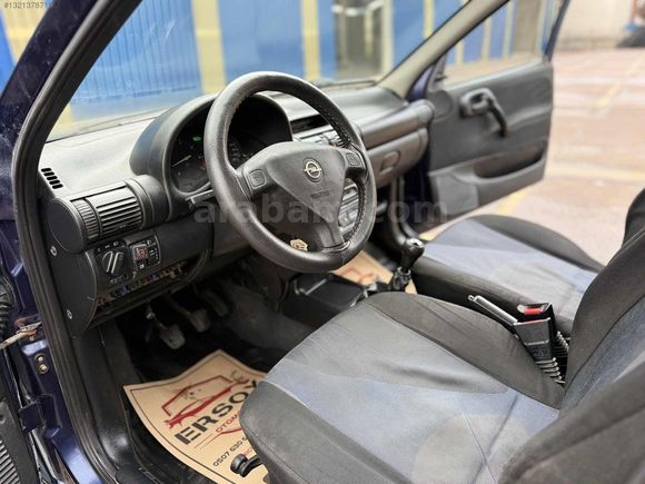 ERHAN ERSOY'DAN 2000 CORSA 1.4 GLS 220.000 KM DEĞİŞENSİZ+KLİMALI