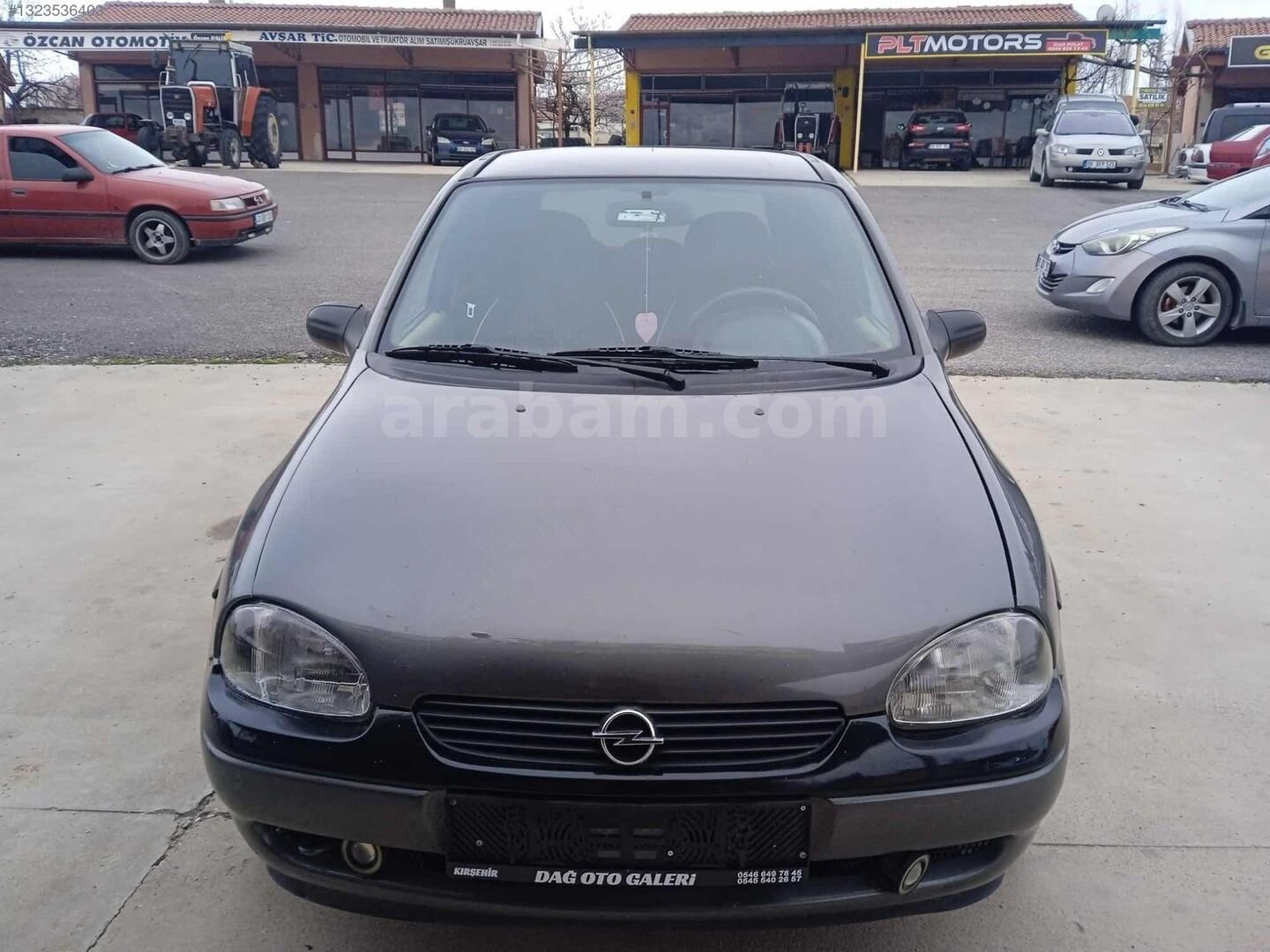 Galeriden Opel Corsa 1.4 GLS 2000 Model Kırşehir 227.000 km Füme 3