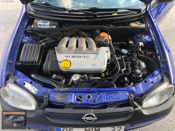EŞSİZZ CORSA OTOMATİK 1.4 16V