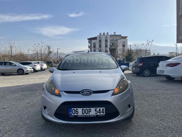 Sahibinden Ford Fiesta 1.4 Trend 2012 Model 