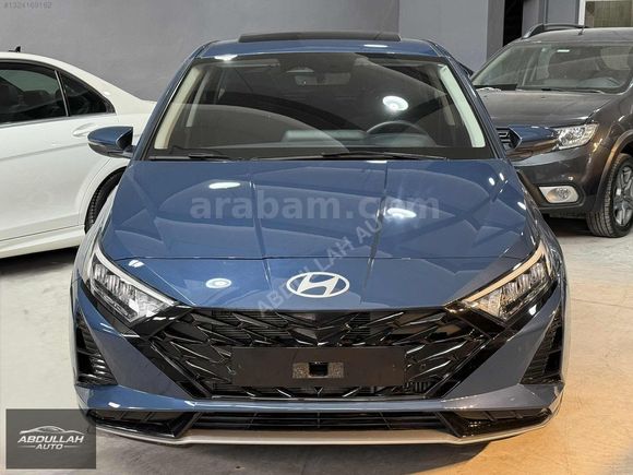 2024 İ20 HYUNDAİ ELİTE+NAVİGASYON+SANROUF 11.000 KM BOYASIZ