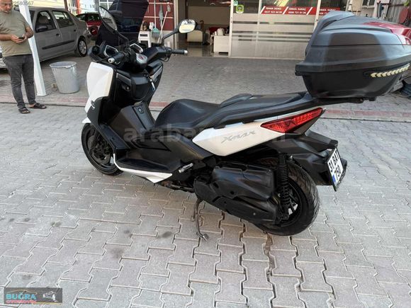 GALERİDEN SATLIK ORJİNAL YAMAHA X-MAX 400 ABSLİ KOLTUK ISITMALI.