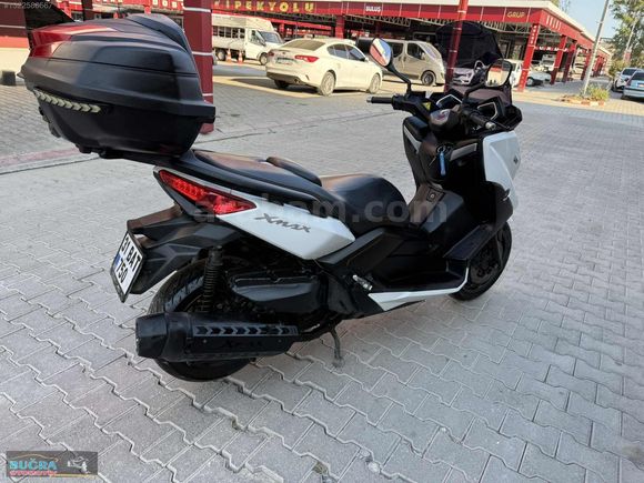 GALERİDEN SATLIK ORJİNAL YAMAHA X-MAX 400 ABSLİ KOLTUK ISITMALI.