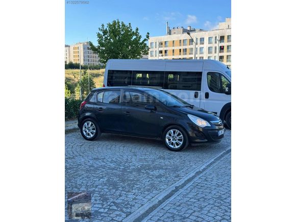 2012 MODEL OLUP 138 BİN KM DE EMSALSİZ TEMİZLİK