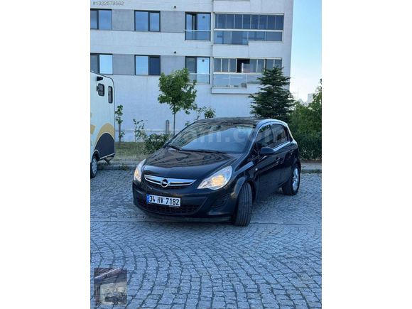 2012 MODEL OLUP 138 BİN KM DE EMSALSİZ TEMİZLİK