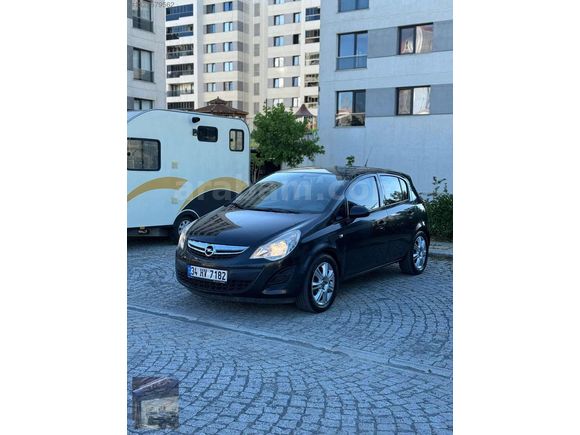 2012 MODEL OLUP 138 BİN KM DE EMSALSİZ TEMİZLİK